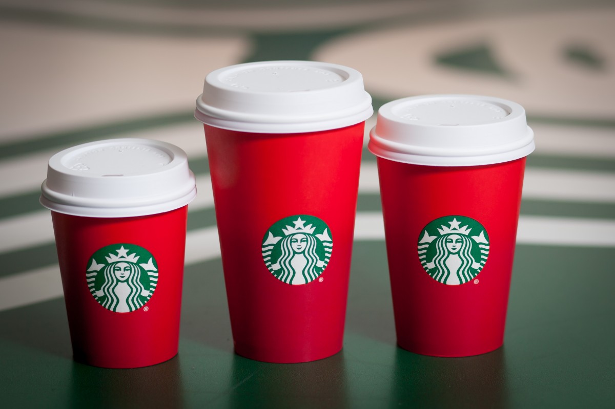 Starbucks_Red_Holiday_Cups_2015-1-1200x799-1